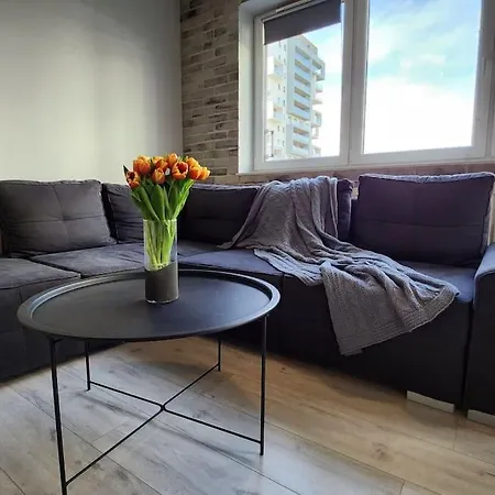 Apartstars - Powstancow #32 With Terrace Rzeszow Exterior photo