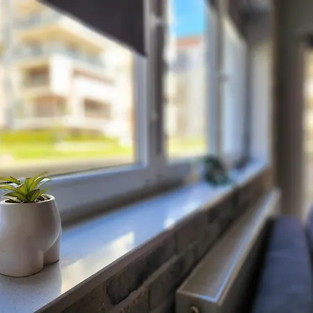 Apartstars - Powstancow #32 With Terrace Rzeszow Exterior photo
