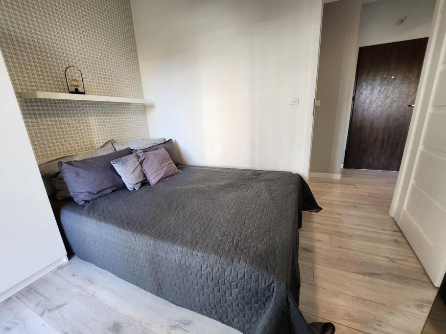 Apartstars - Powstancow #32 With Terrace Apartment *