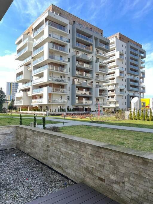 Apartstars - Powstancow #32 With Terrace Apartment *